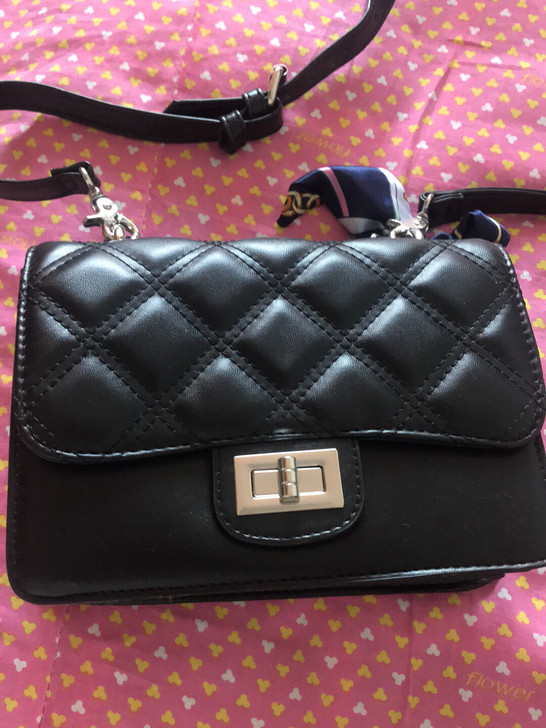 一次没用过的新包包！家里东西太多了！