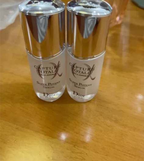 迪奥精华 全新！ 感兴趣的话点“我想要”和...