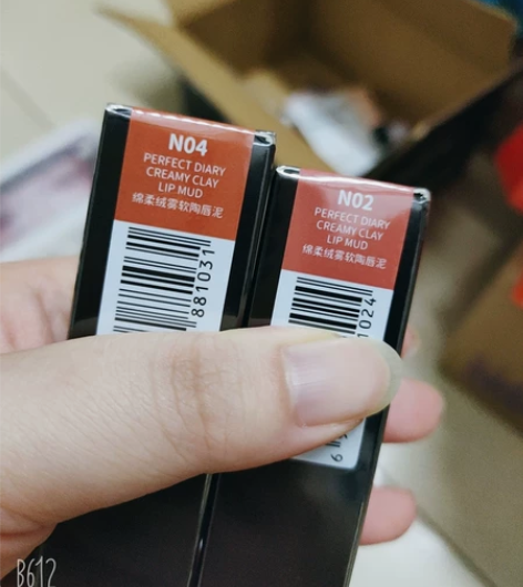 完美日记唇泥名片唇釉小细跟全新未拆封 全新...