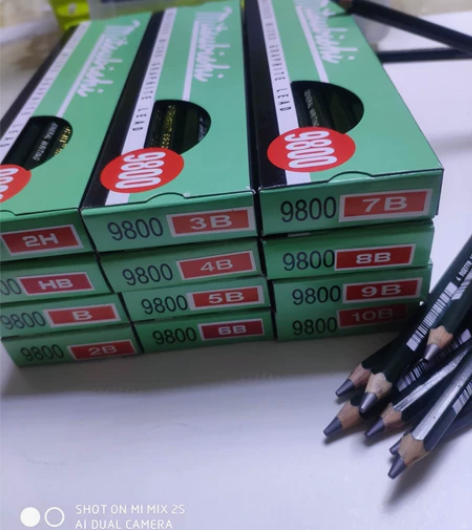 全新正品三菱9800铅笔 美术专用绘画铅笔...