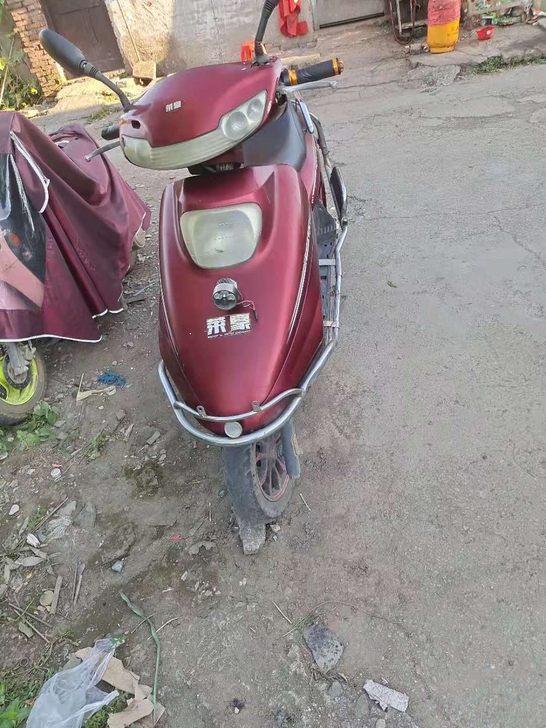 电动车 本人要回老家 不回来了  所以忍痛...