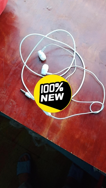 舅舅店里全新一批耳机，原价十五的现在需要钱...