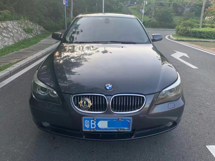 （全款无抵押）深圳户08年宝马525Li豪...