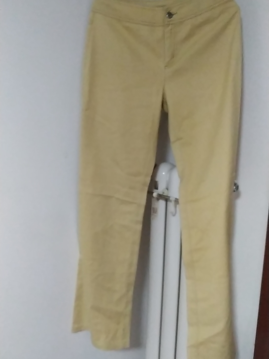 vero moda 女裤，版型非常好，直筒...