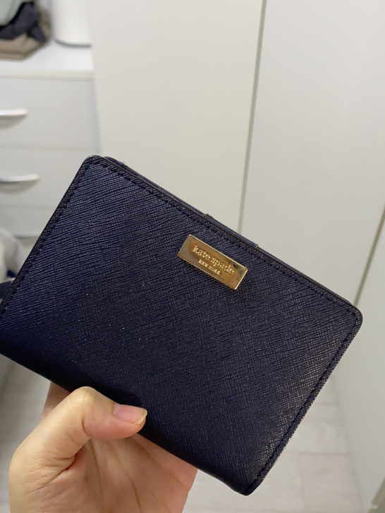 kate spade 两折钱包