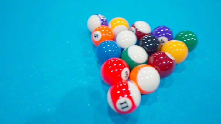 新康黑八台球水晶台球美式十六彩桌球子标准大...