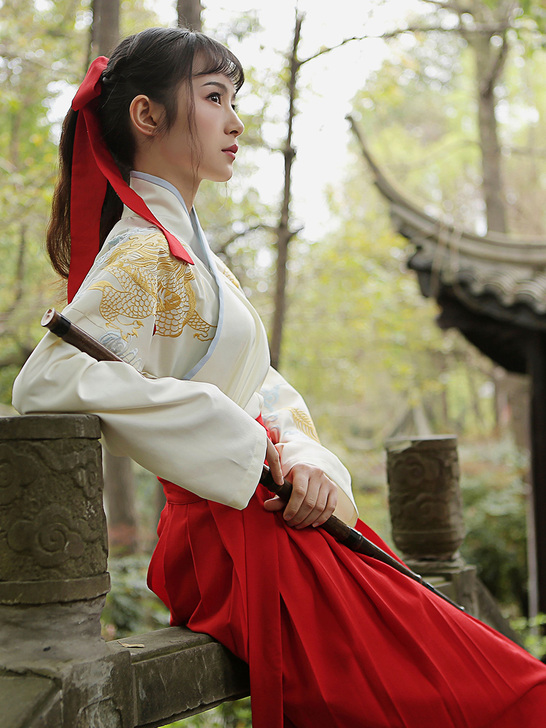 钟灵记原创【超值断码清仓】龍雯羿射服 交领...