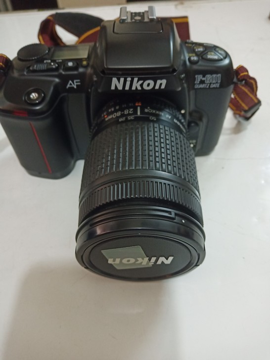 尼康 F-601 交卷单反相机,28-80...