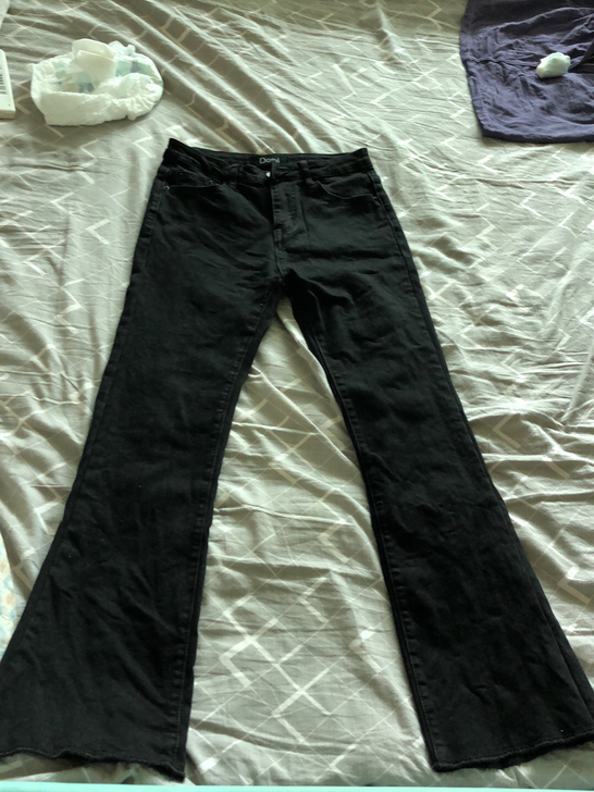 黑色高弹喇叭牛仔裤m码全新