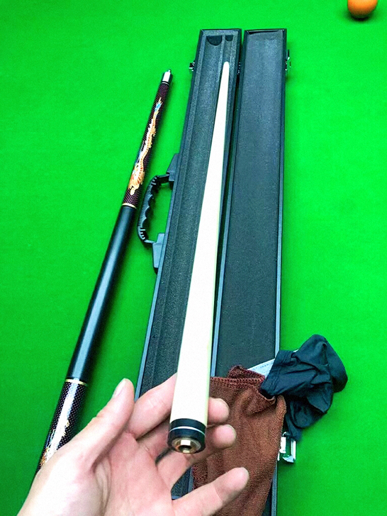 还有6根全新闲置美洲豹龙杆分体台球杆桌球杆