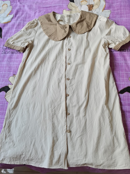 胸围90左右，衣长83，穿一洗一