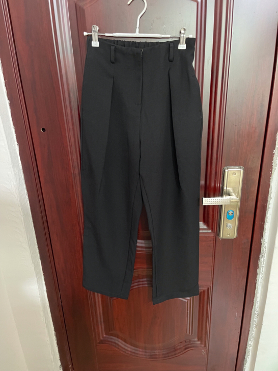 女西装裤黑色休闲裤直筒裤长裤，s码，穿过一...