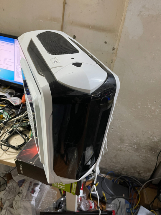 E5 2689工作室多开电脑主机DNF虚拟...