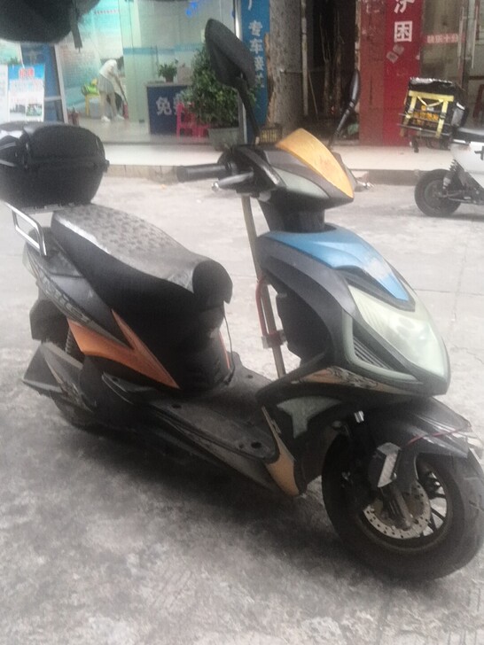 马上要离开东莞了，转卖一台72v神豹电动车...