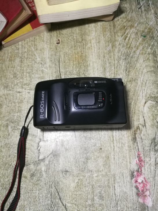 出个理光的d-60s，成色还不错，正常通电...