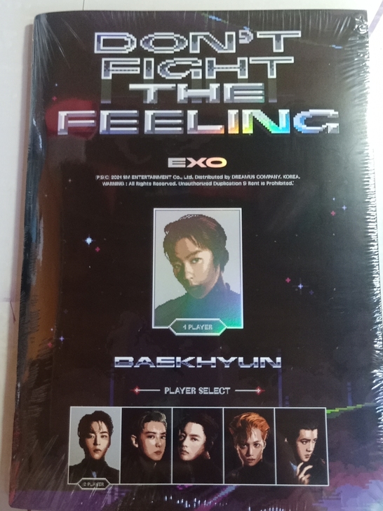 【出】EXO七辑单封，伯贤封和灿烈封