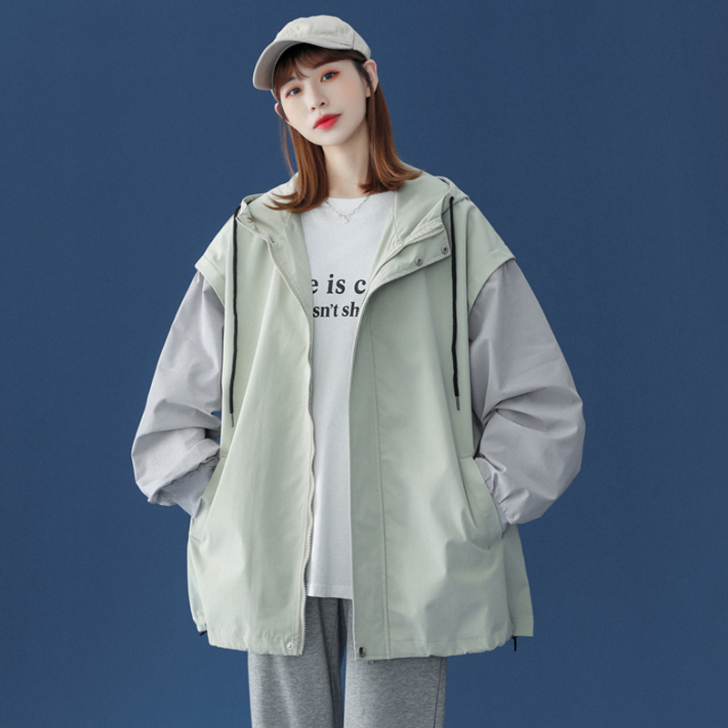 FKZ 短外套，防风面料。今年春天购入。穿...