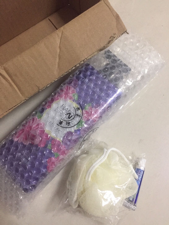 菲诗小铺沐浴露