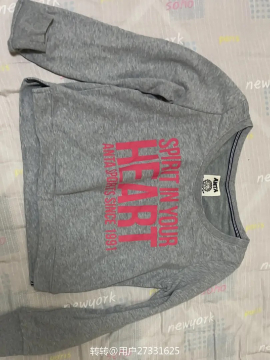 安踏正品女士长袖上衣 露脐装 165/88A