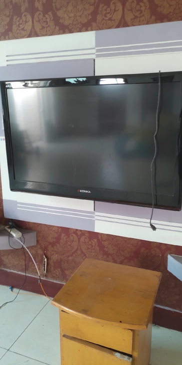 康佳42寸电视机，使用正常，成色如图，无故...