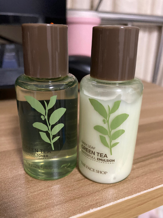 菲诗小铺  旅行装水乳 小瓶分装