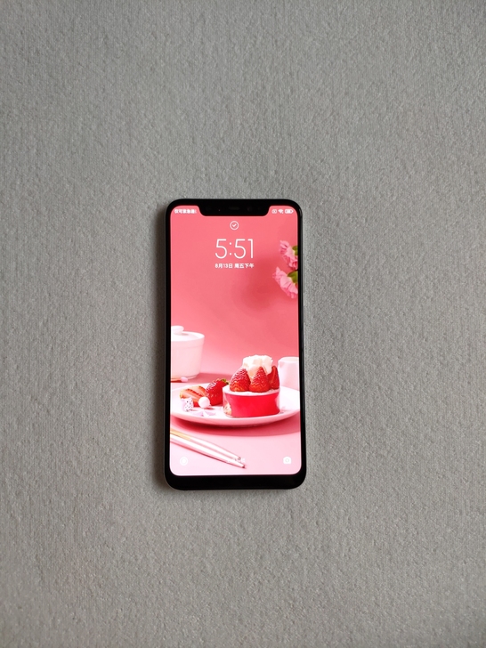 小米8，白色，6+64，几乎全新，功能全好...