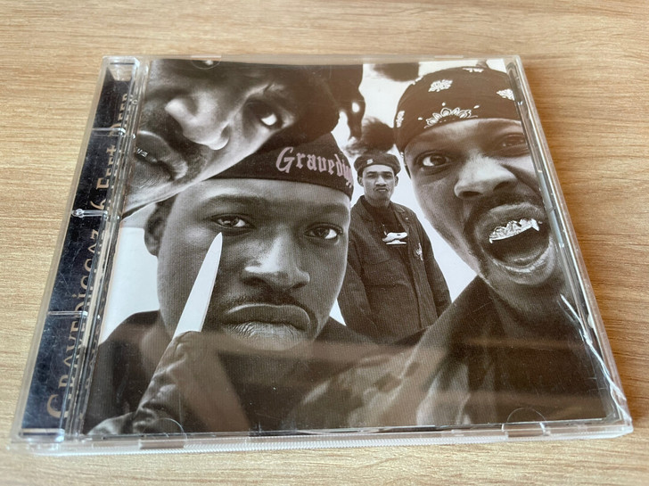 Gravediggaz 6 Feet De...