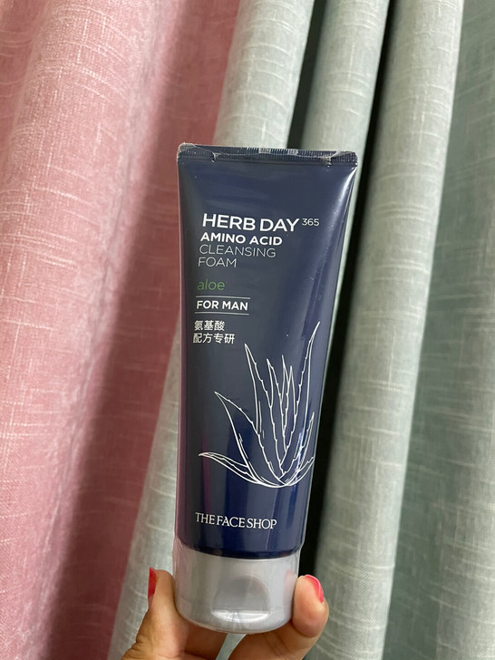 菲诗小铺每日草本氨基酸男士泡沫洁面膏,全新...