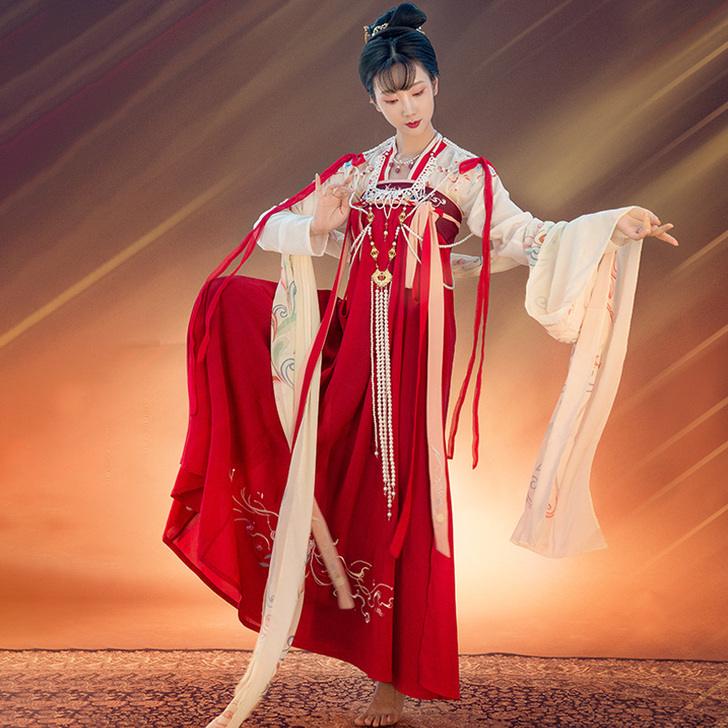 重回汉唐 民族装舞台装