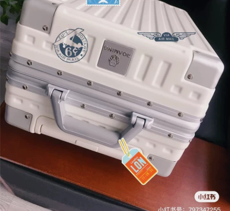 漫游pc铝框行李箱万向轮皮箱拉杆箱28旅行...