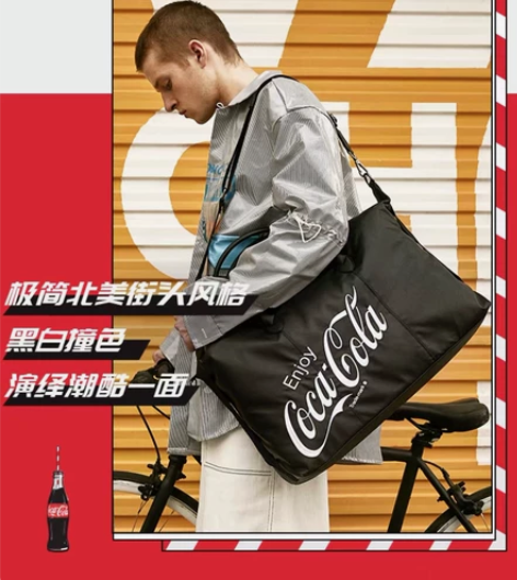 可口可乐联名款爱华仕联合可口可乐潮行者系列...