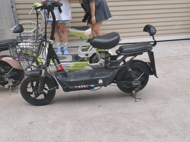 车况良好 续航持久～拿图问价！