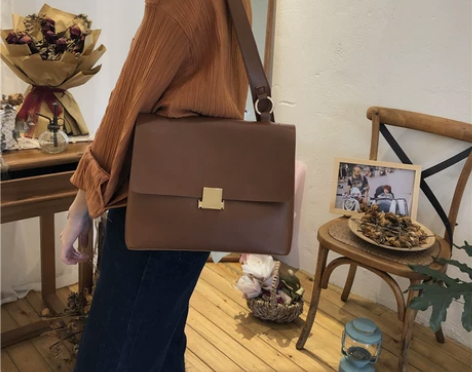 果柠莞尔 女士包 感兴趣的话点“我想要”和...