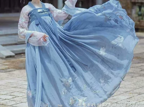 【鹤双舞】绝版 慕仙姿原创汉服齐胸襦裙两件...