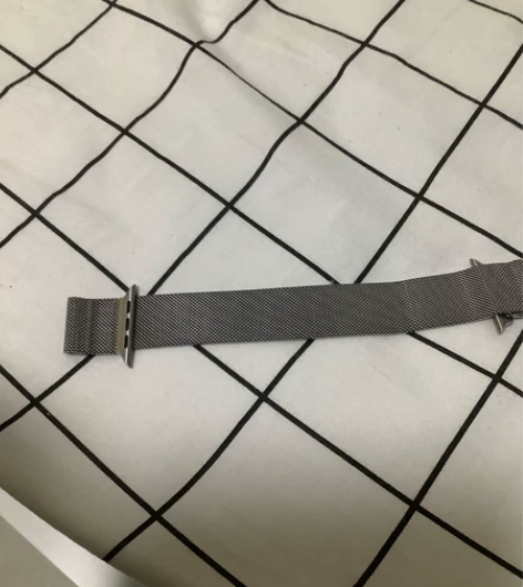 出42cm的不锈钢表带,成色一般,原装正品...