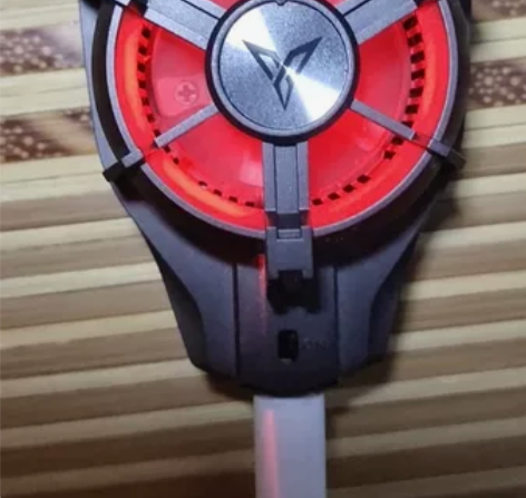 飞智手机散热器B5蜂翼2pro超频超静音散...