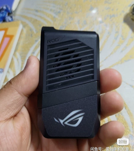 rog3手机原装散热风扇，全新带包装。包邮...