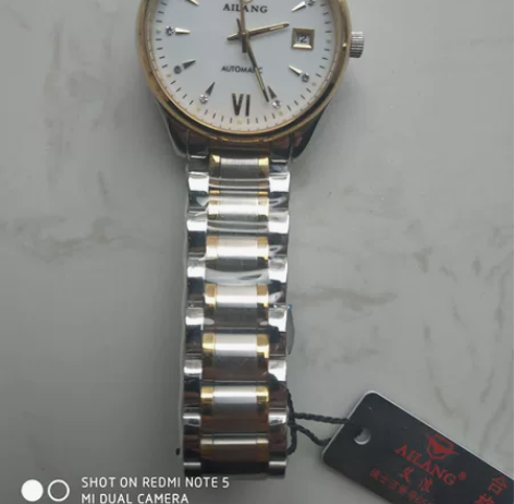库存全新全自动机械手表  之前做生意压的货...