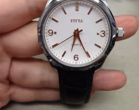 飞亚达手表几乎全新，盘面3.7厘米！ 喜欢...