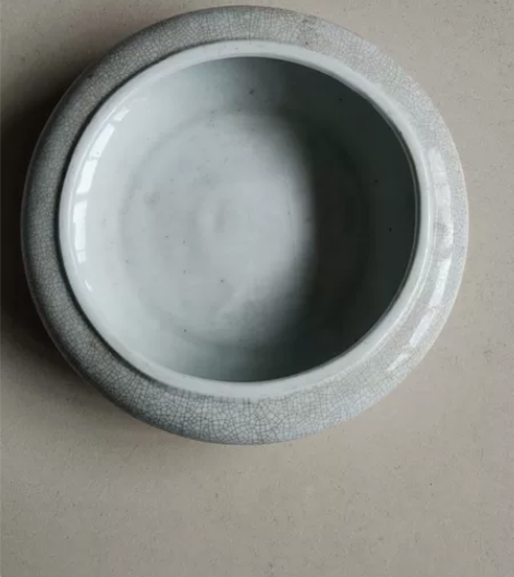 家藏一个不知什么朝代的龙泉哥窑冰裂纹笔洗，...