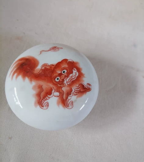 瓷盒 闲置物品 家里人收来的，未使用过品相...