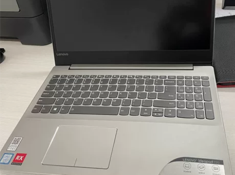联想ideapad720，15寸，8代i5...