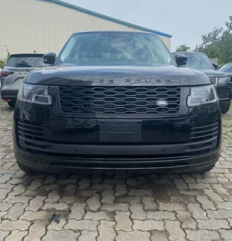 21款路虎加版，黑咖HSE、视觉辅助（抬显...