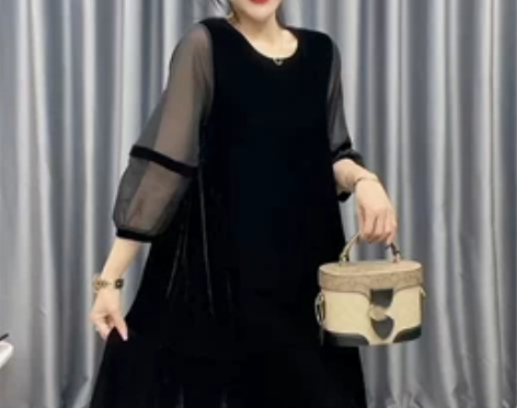 网红2022早秋新款丝绒连衣裙女韩版宽松显...