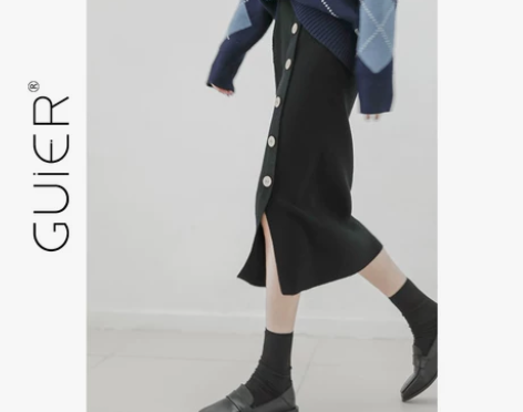 港味针织半身裙2019秋冬新款纽扣开叉针织...