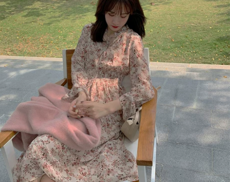 瞌睡兔温柔风粉色碎花雪纺收腰连衣裙子仙女超...