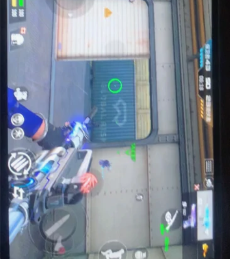 华为麦芒五，464，右上角屏碎，备用打个游...