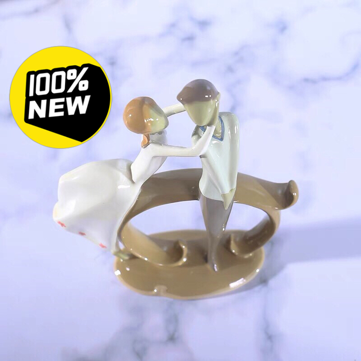 创意卧室情侣人物摆件房间装饰品浪漫结婚新人...