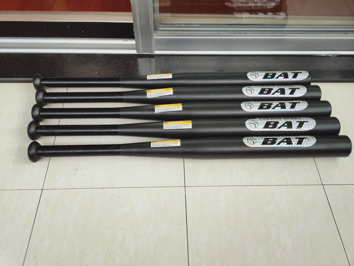 棒球棍车载防身铁棒子，铝合金钢超硬棒球棒杆...