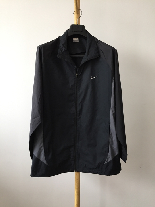 Nike耐克男士拉链秋季薄款外套上衣